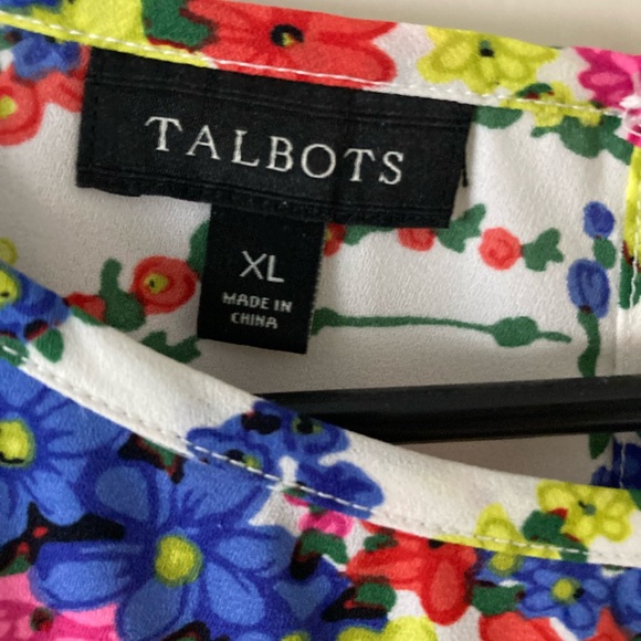 Colorful Floral Patterned Blouse - Picture 3 of 6